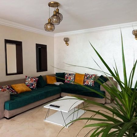 Superbe Appartement A Proximite De La Corniche Casablanca Exteriör bild